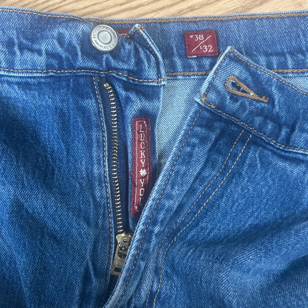 Lucky Brand Blue Relaxed Jeans with Classic Denim Wash